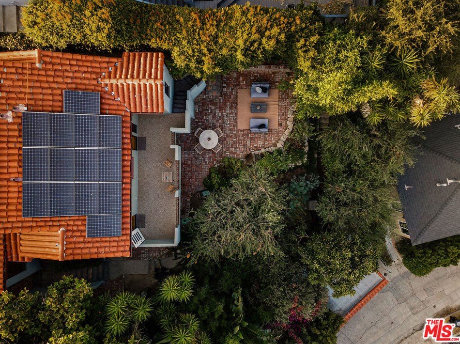 1716 Dillon St, Los Angeles CA  90026-1114 exterior