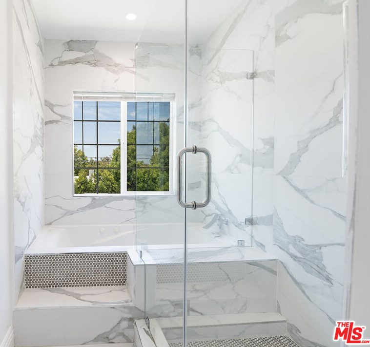 617 Detroit St, Los Angeles CA 90036-3402 exterior