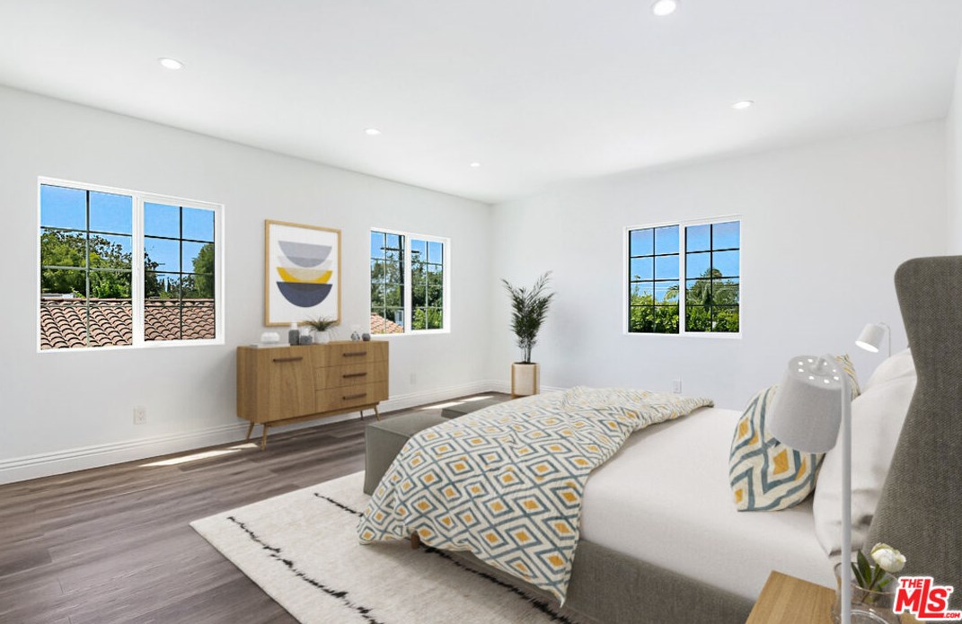 617 Detroit St, Los Angeles CA 90036-3402 exterior