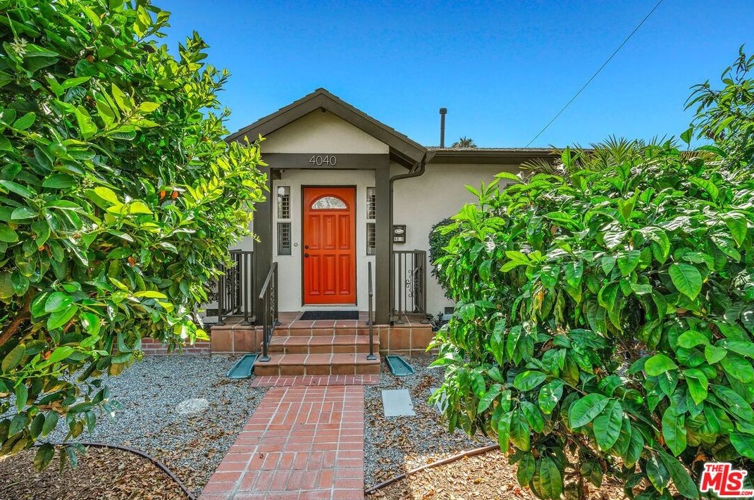 4038 Rosabell St, Los Angeles, CA 90066-5728