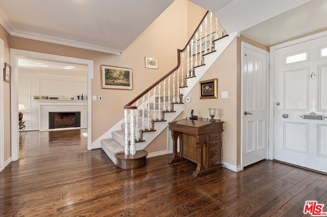 344 S Bedford Dr, Beverly Hills, CA 90212