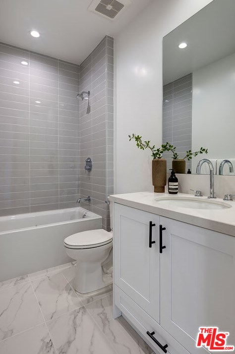 2523 Westgate Ave, Los Angeles CA  90064-2741 exterior