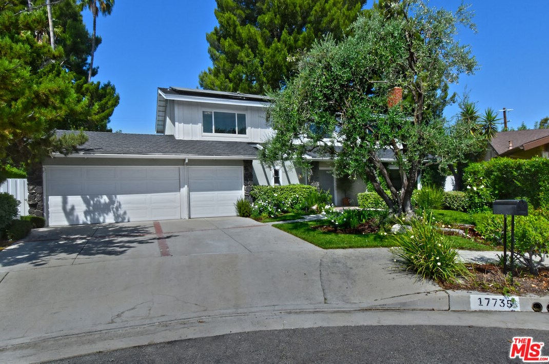 17735 Palora St, Van Nuys, CA 91316