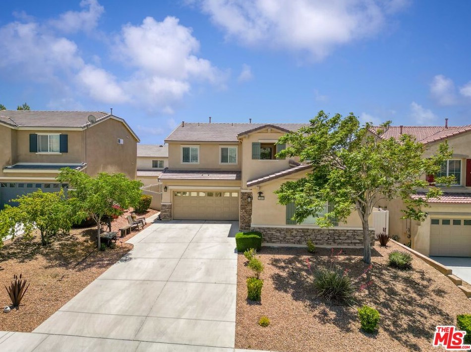 15853 Apache Plume Ln, Victorville, CA 92394