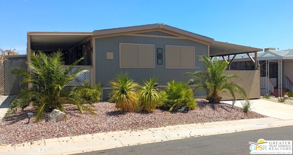 69621 Parkside Dr, Desert Hot Springs, CA 92241