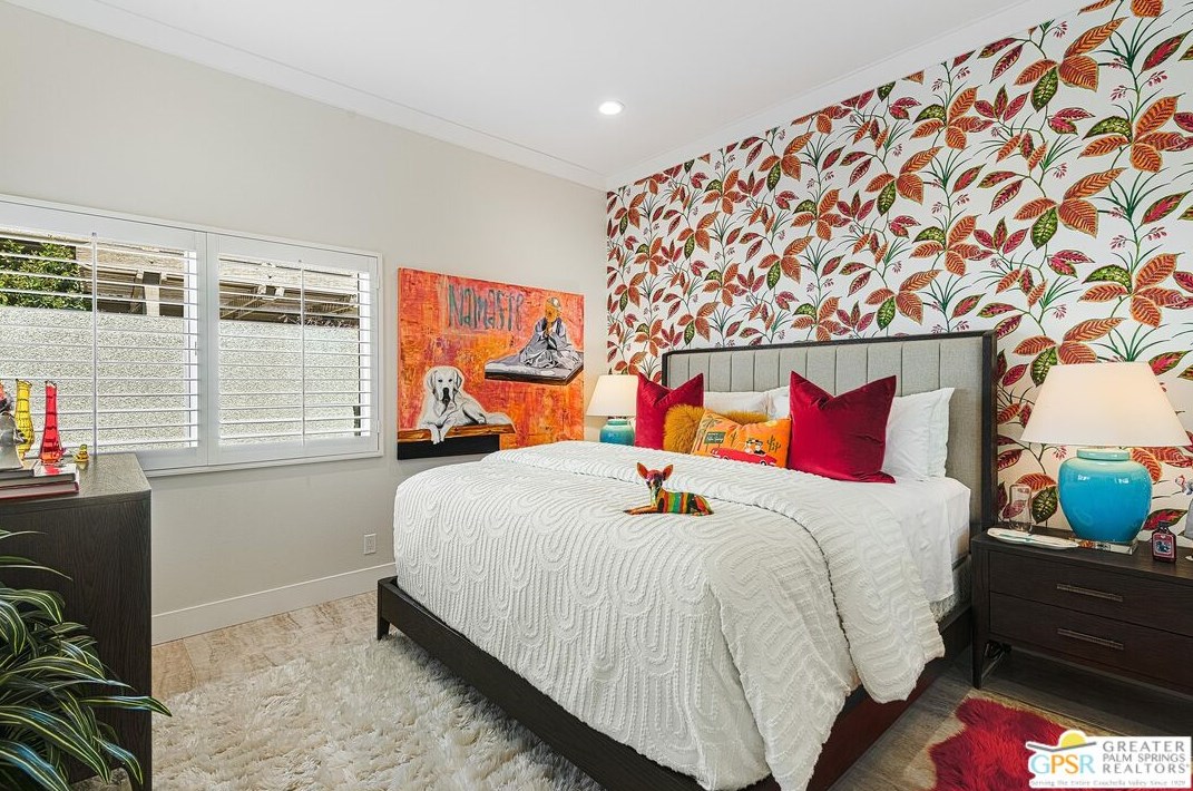 13 La Costa Dr, Rancho Mirage CA  92270-1614 exterior