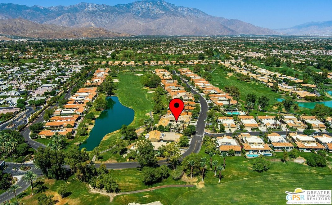 13 La Costa Dr, Rancho Mirage CA  92270-1614 exterior