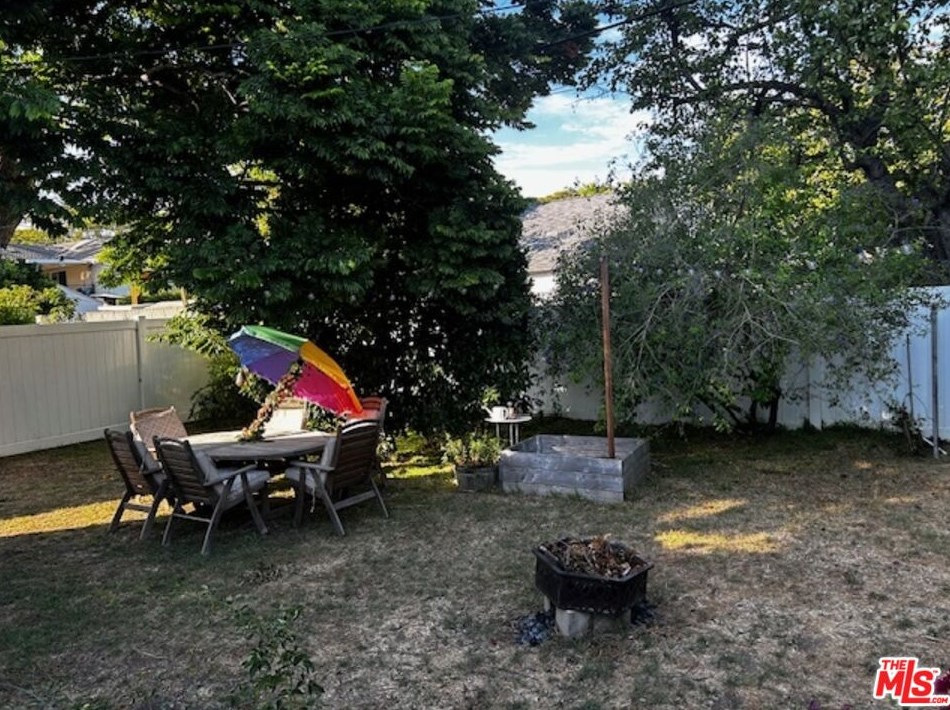 3268 Butler Ave, Los Angeles, CA 90066-1304