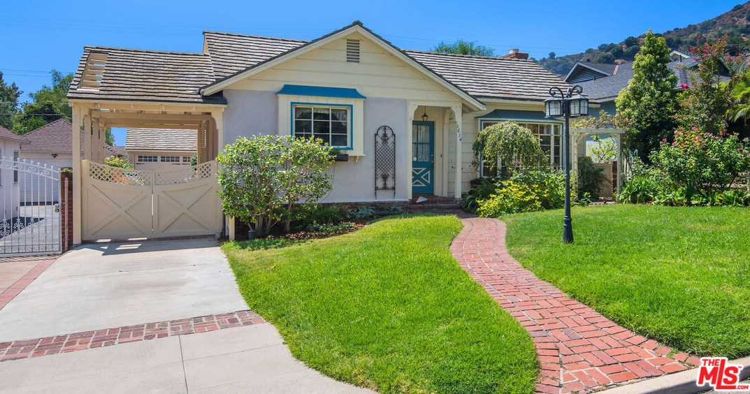 1614 San Gabriel Ave, Glendale, CA 91208-1734