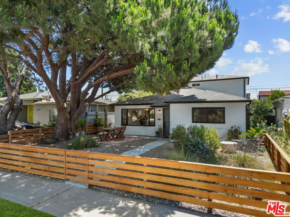 12608 Gilmore Ave, Los Angeles CA  90066-6429 exterior