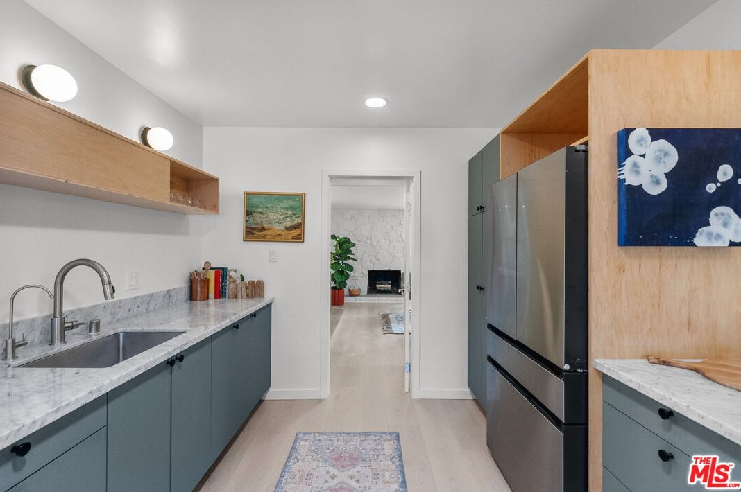12608 Gilmore Ave, Los Angeles CA  90066-6429 exterior