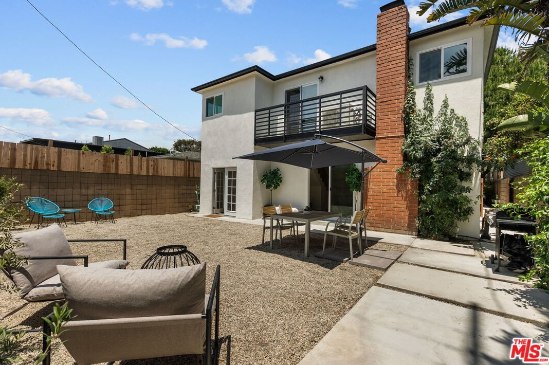 12608 Gilmore Ave, Los Angeles CA  90066-6429 exterior
