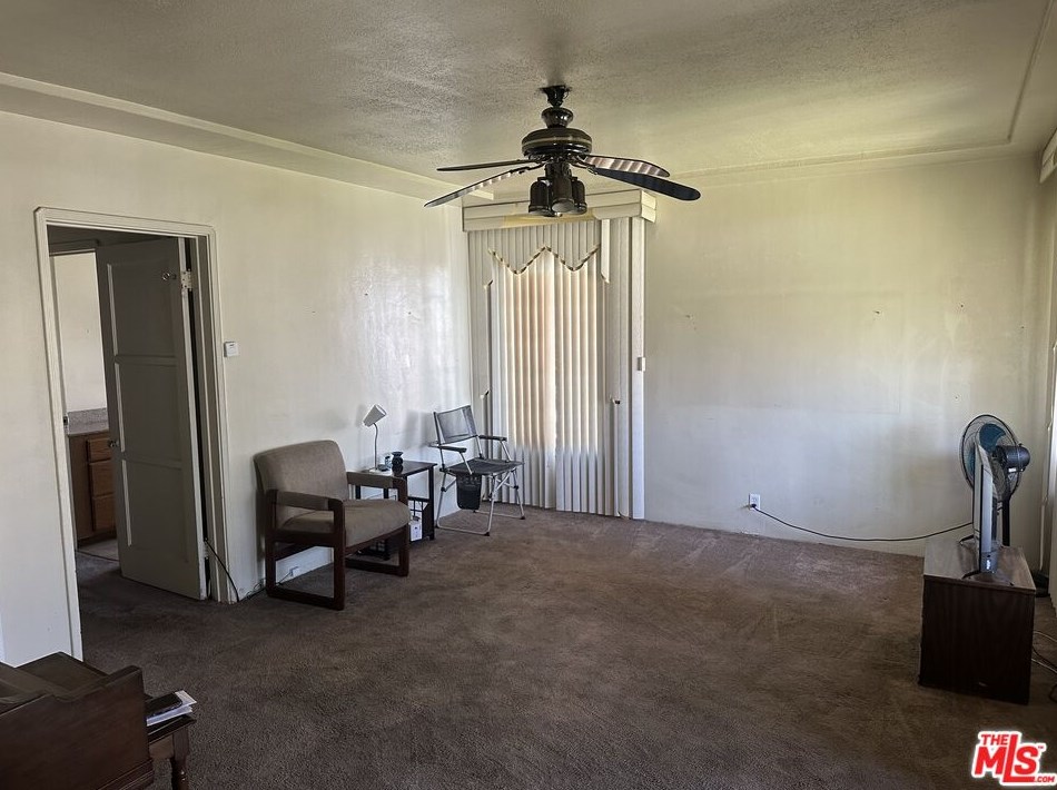 1214 85th St, Los Angeles CA  90001-3726 exterior