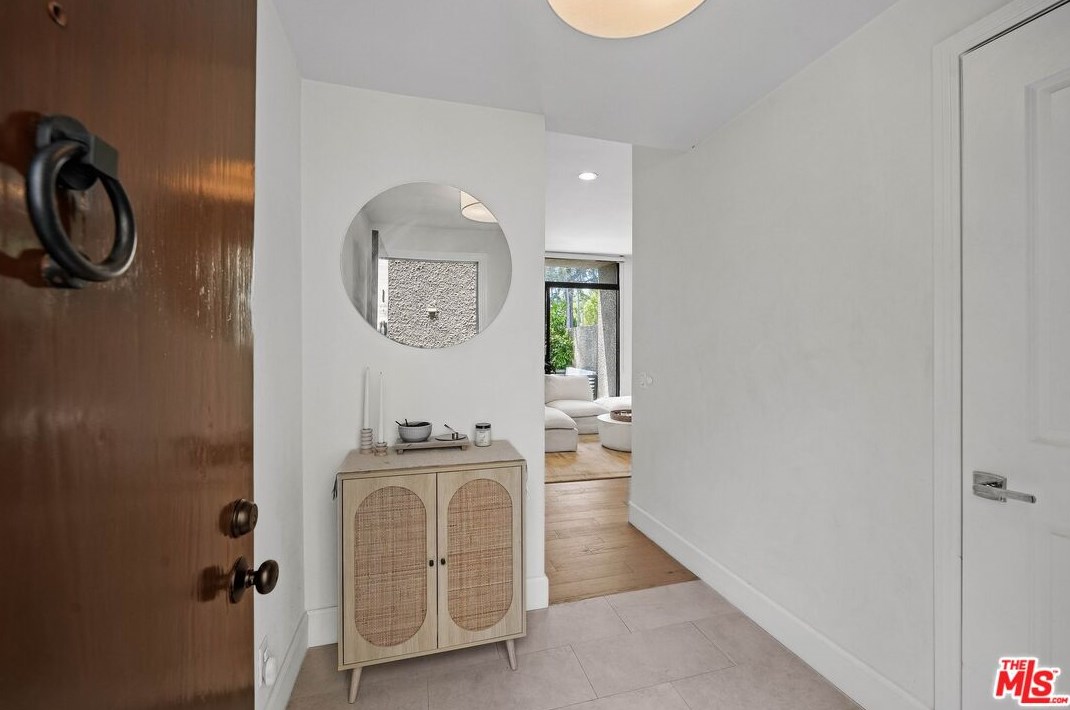 484 E California Blvd #13, Pasadena, CA 91106