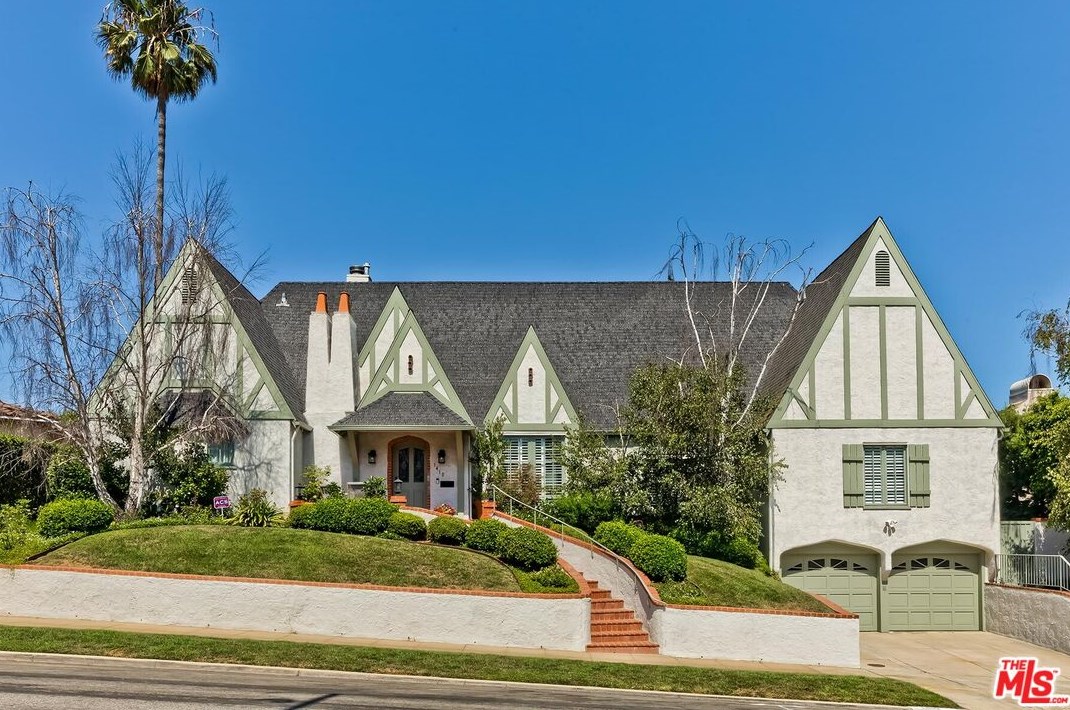 1410 Woodruff Ave, Los Angeles CA  90024-5106 exterior