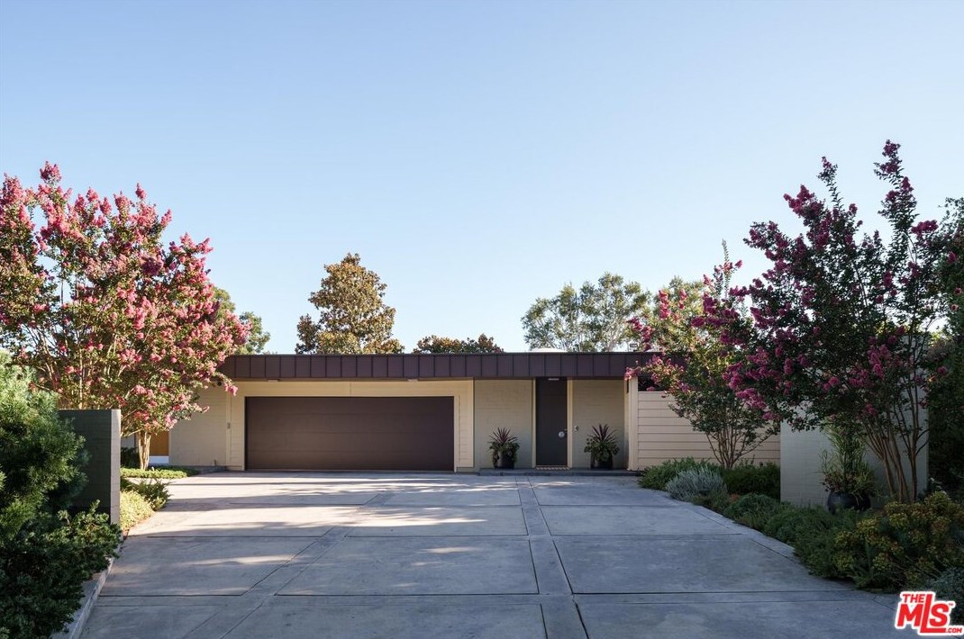 1340 Fairlawn Way, Pasadena, CA 91105