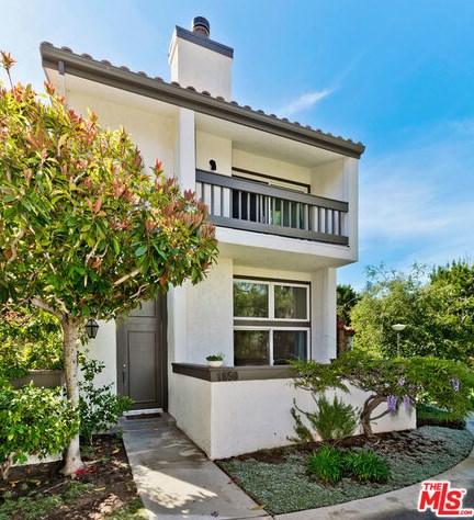 1650 Palisades Dr, Pacific Palisades CA  90272-2110 exterior