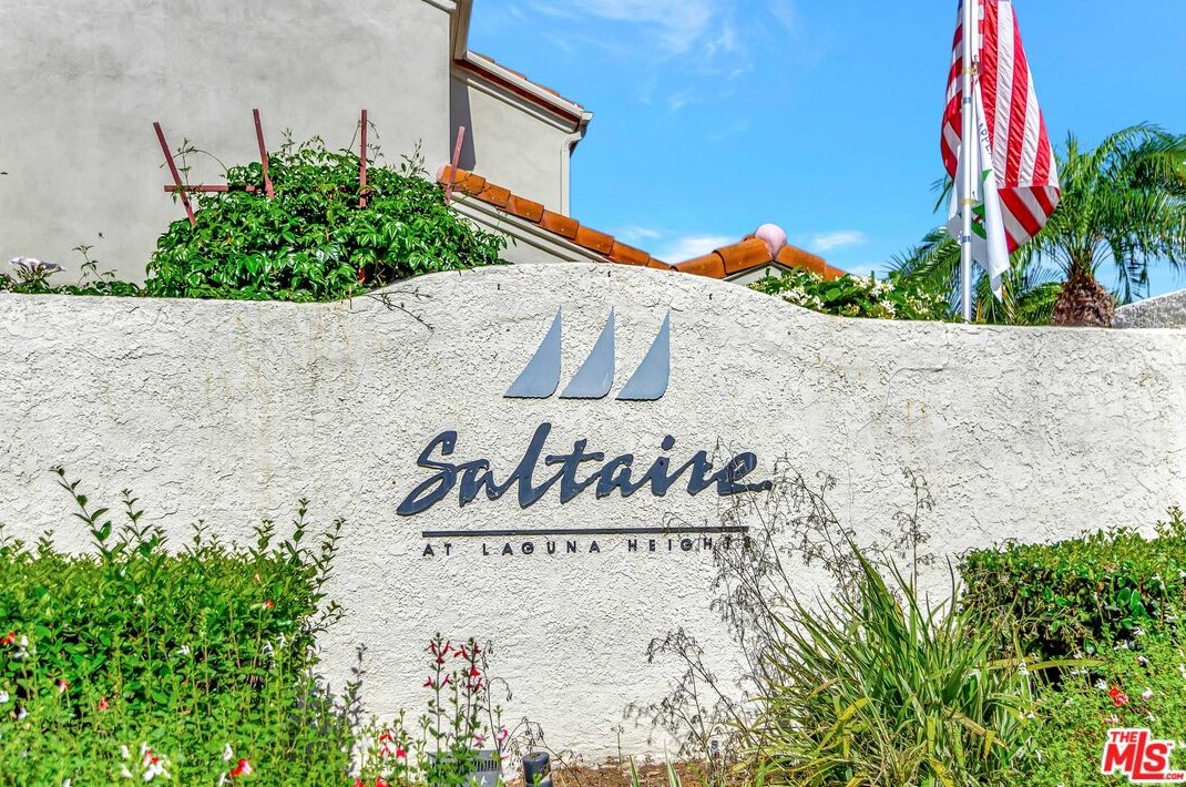 16 Port St, Laguna Beach, CA 92677