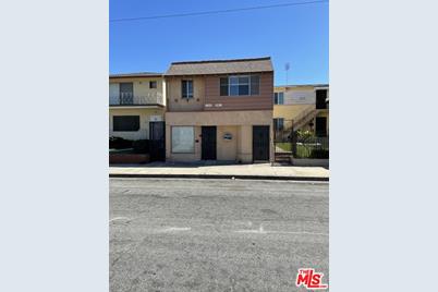 2306 W 79th St, Inglewood, CA 90305 - Photo 1