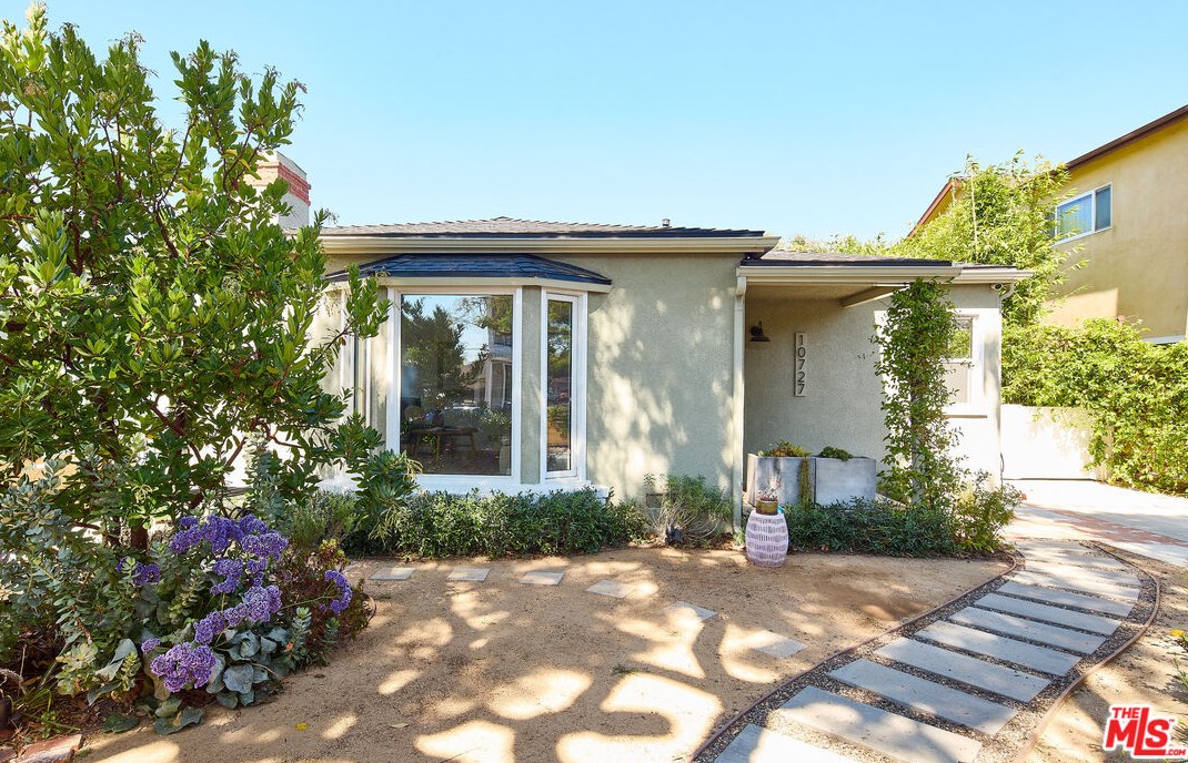 10727 Garfield Ave, Los Angeles CA  90230-4112 exterior