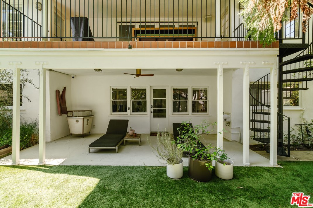 3512 Griffith Park Blvd, Los Angeles CA  90027-1405 exterior