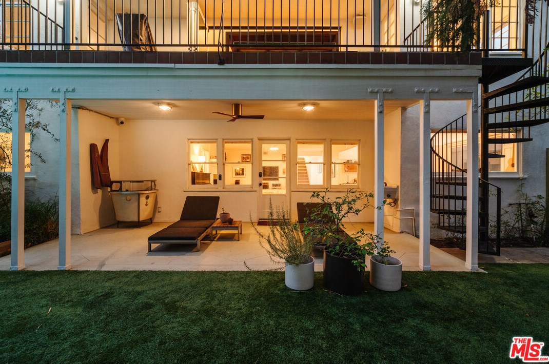 3512 Griffith Park Blvd, Los Angeles CA  90027-1405 exterior