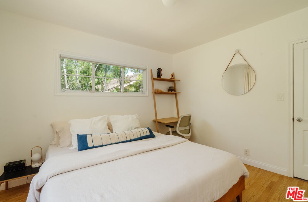 3512 Griffith Park Blvd, Los Angeles CA  90027-1405 exterior