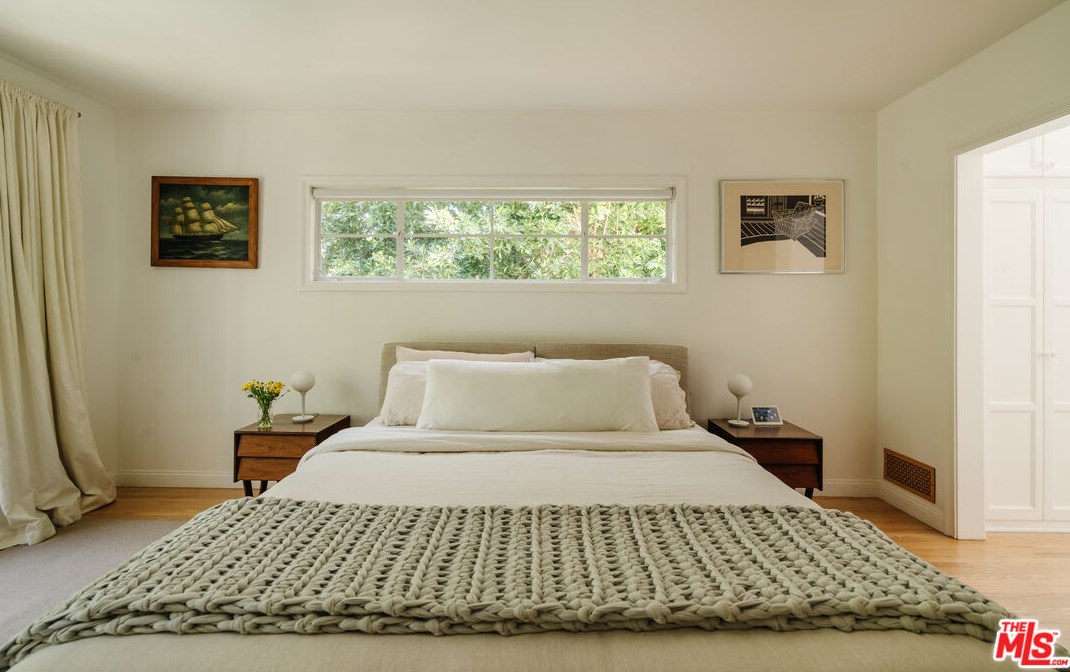 3512 Griffith Park Blvd, Los Angeles CA  90027-1405 exterior