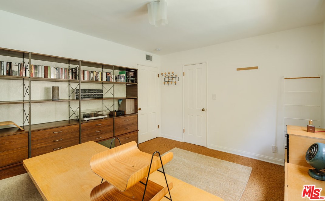 3512 Griffith Park Blvd, Los Angeles CA  90027-1405 exterior