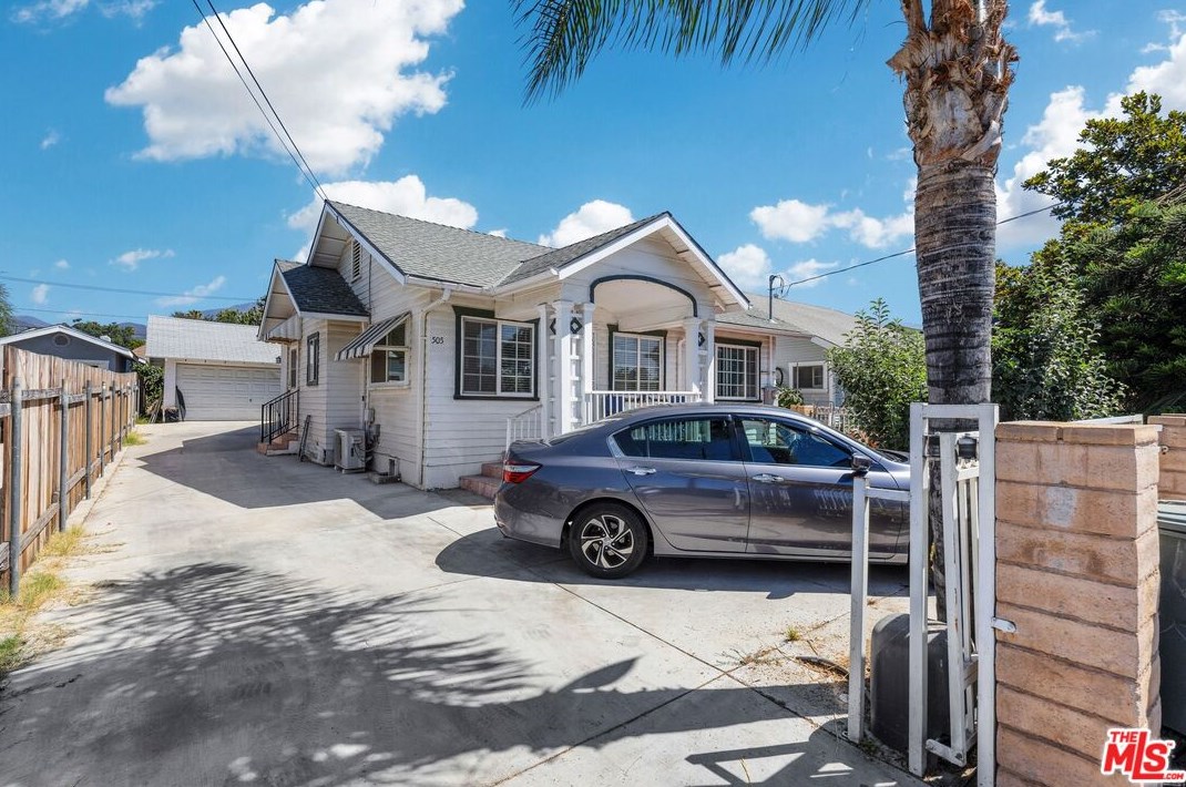 505 Archwood Pl, Altadena, CA 91001