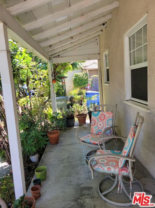 3955 Bentley Ave, Los Angeles, CA 90232-3905
