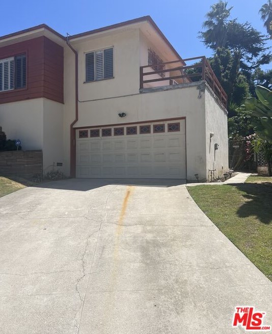 3704 Lorado Way, Los Angeles, CA 90043-1604