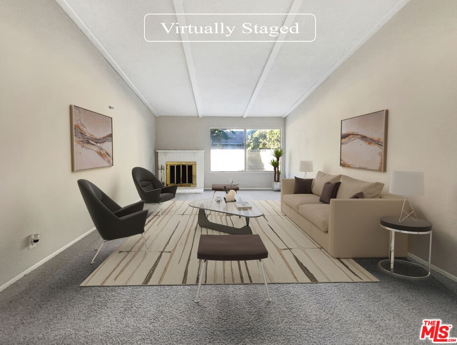 43066 Larwood St, Lancaster, CA 93536