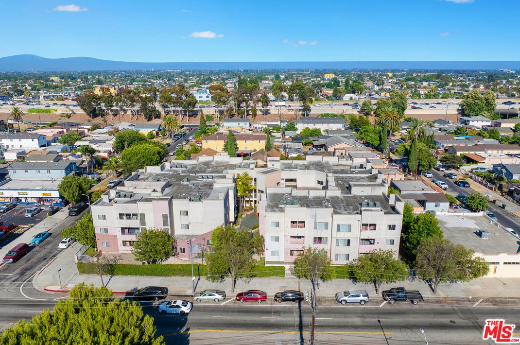 10210 Figueroa St, Los Angeles, CA 90003-4458