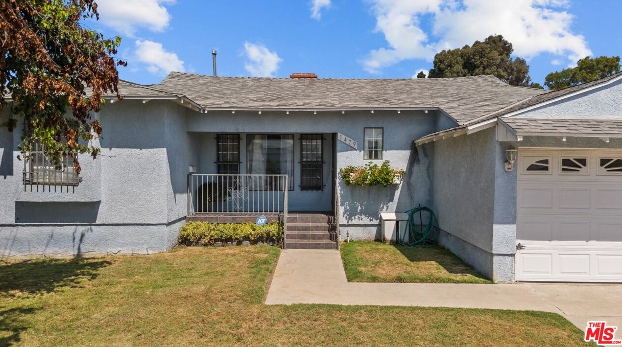1479 101st St, Los Angeles, CA 90002-2834