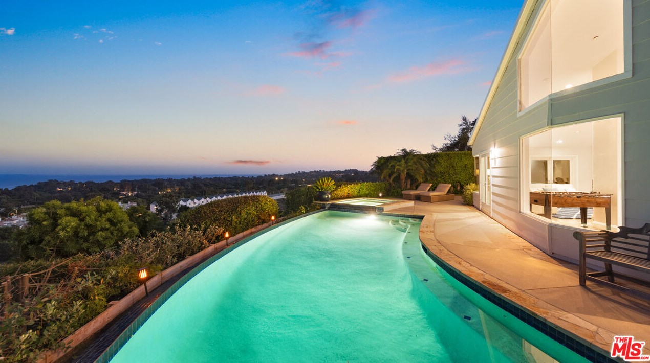 6184 Galahad Rd, Malibu, CA 90265-4154