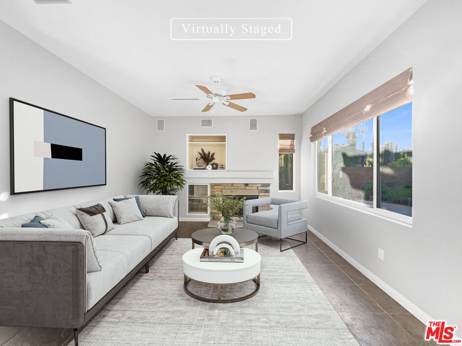 29133 Mammoth Ln, Santa Clarita, CA 91387-6215