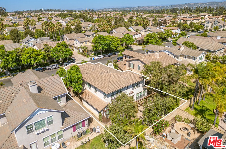 366 Spring Park Rd, Camarillo, CA 93012