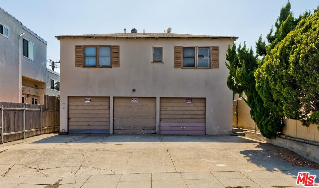 1256 Princeton St, Santa Monica, CA 90404-1455