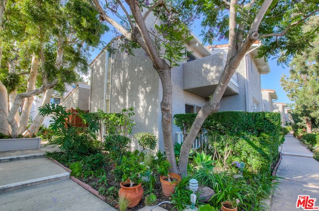 28240 Rey De Copas Ln, Malibu, CA 90265
