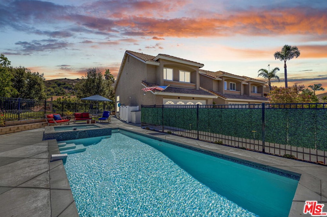 766 S Langtree Ln, Anaheim, CA 92807