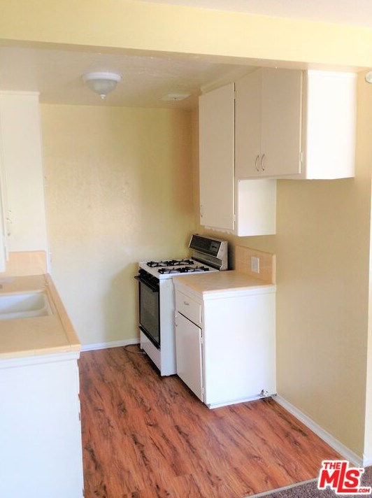 1600 Magnolia Ave, Long Beach, CA 90813-1545