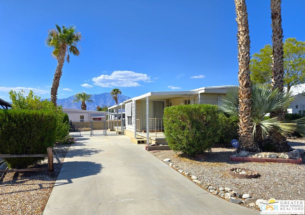 69273 Parkside Dr, Desert Hot Springs, CA 92241