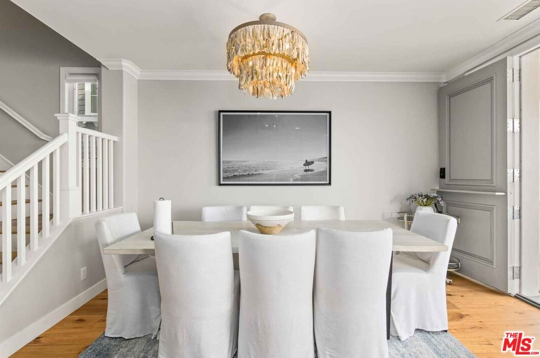 506 W Oceanfront #2, Newport Beach, CA 92661