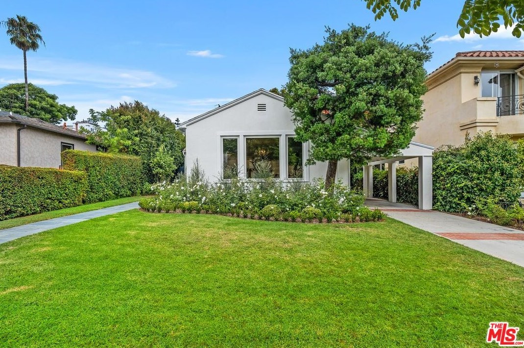 817 22nd St, Santa Monica, CA 90403-2008