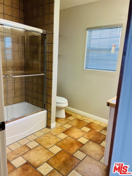 843 Westbourne Dr, Los Angeles CA  90069-4602 exterior