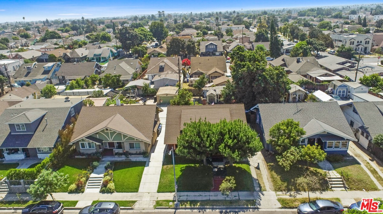 1240 41st Pl, Los Angeles CA  90011-2982 exterior