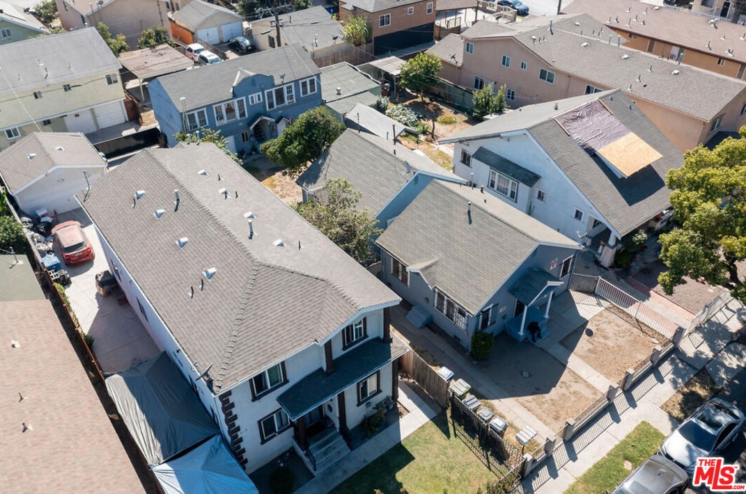 212 62 St, Los Angeles CA  90043-3610 exterior