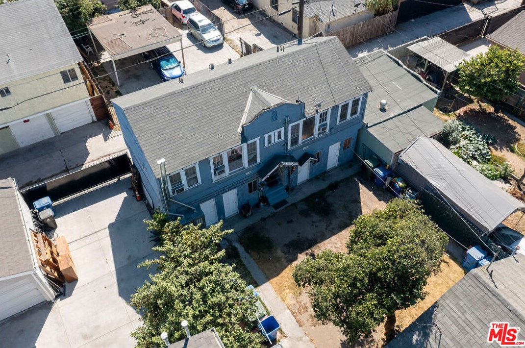 212 62 St, Los Angeles CA  90043-3610 exterior