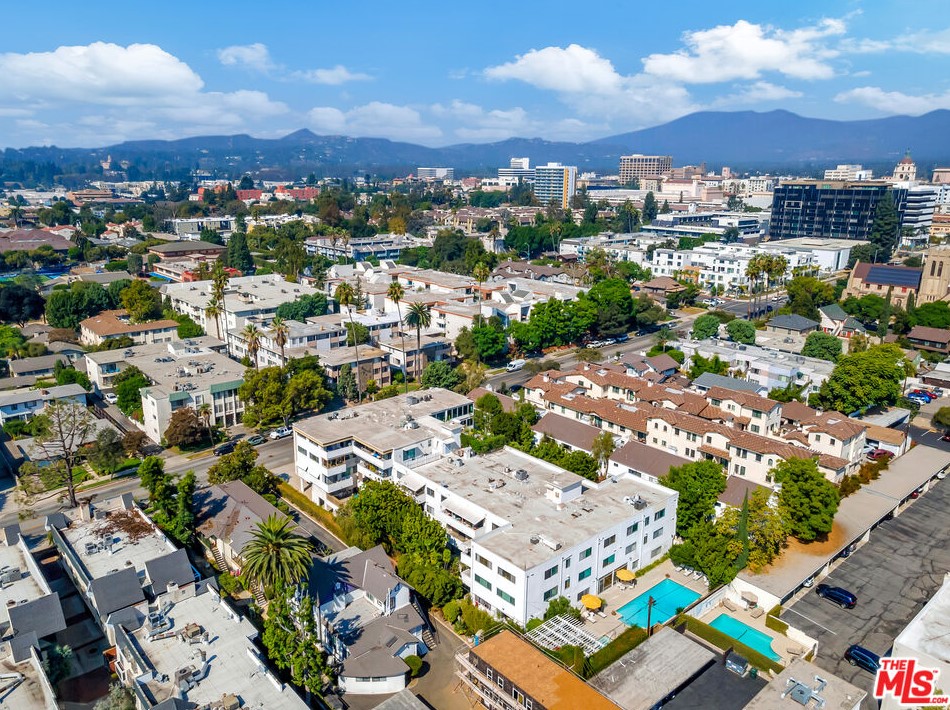 400 Los Robles Ave, Pasadena CA 91101-3271 exterior